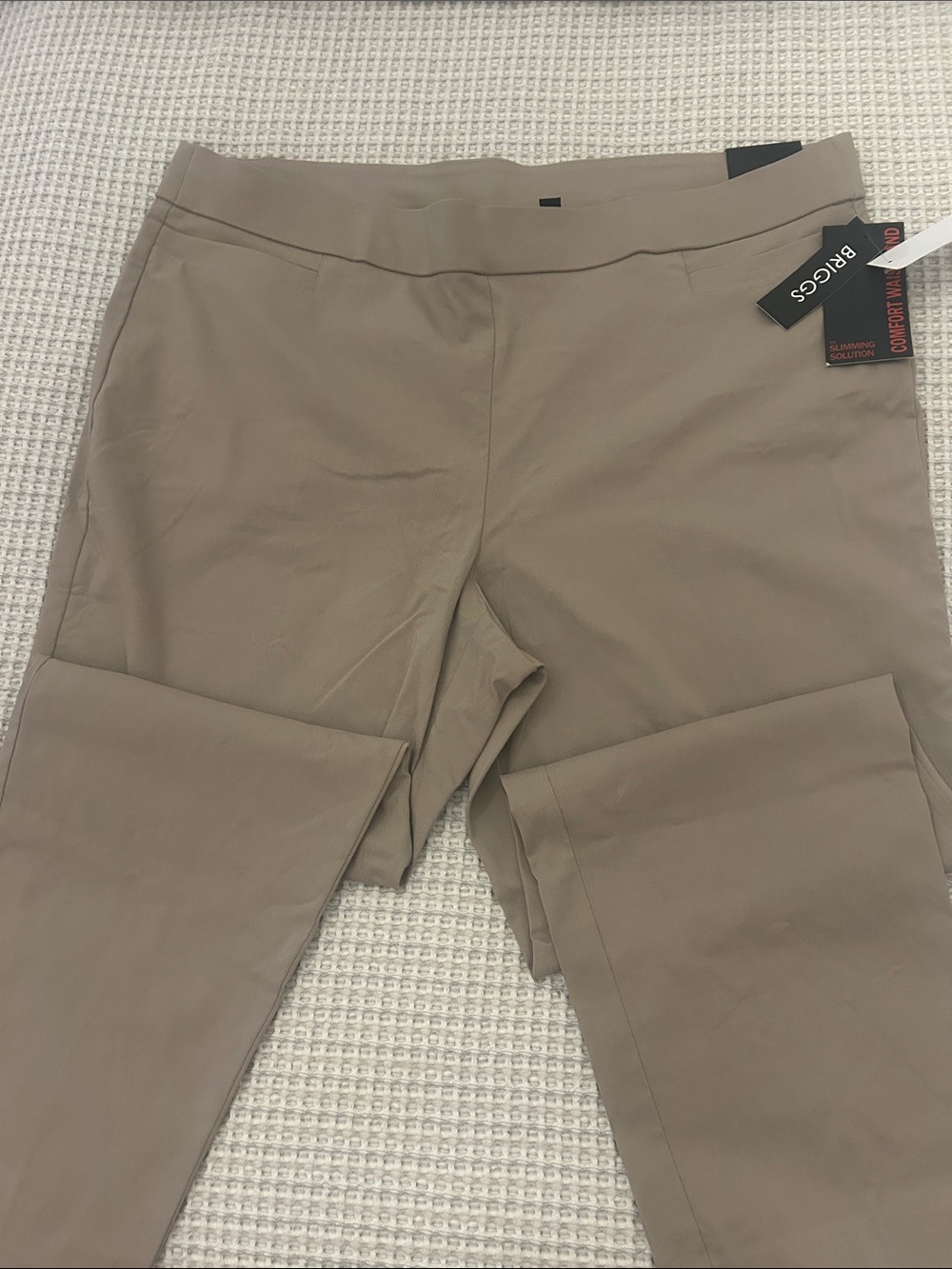 Briggs New York Straight-Leg Pull-On Pants in Taupe NWT